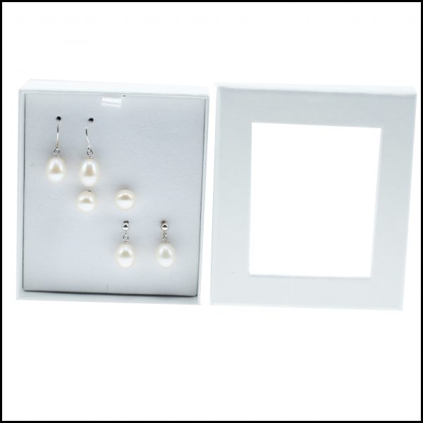 Boxed Set Of Earrings-0